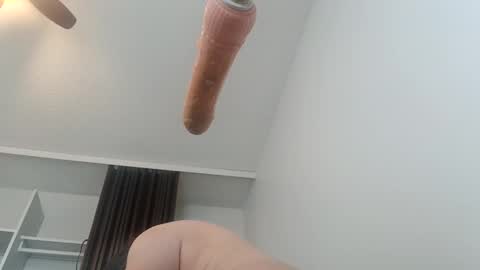 meheriuk68 online show from 04.12.26