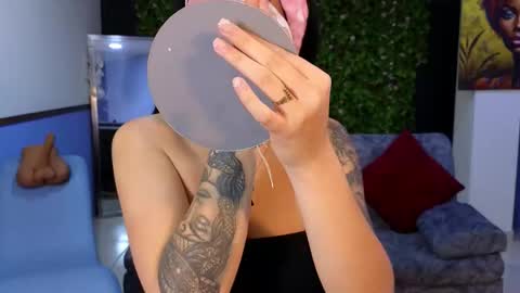 Mei online show from 12.18.25