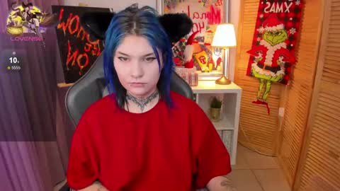 Snapshot of mekurisu chatting on 12.31.24 mekurisu online show from 12.31.24