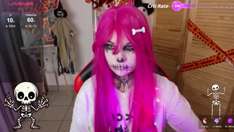 Snapshot of mekurisu chatting on 11.01.25 mekurisu online show from 11.01.25