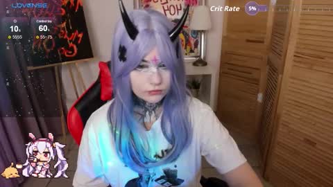 Snapshot of mekurisu chatting on 11.26.25 mekurisu online show from 11.26.25