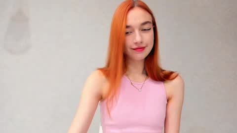 Snapshot of mel__lisa chatting on 04.12.26 mel__lisa online show from 04.12.26
