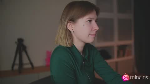 MELANIE  PVT ONLY 60TK PER MIN online show from 04.26.26