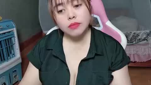 mela7386 online show from 04.18.26