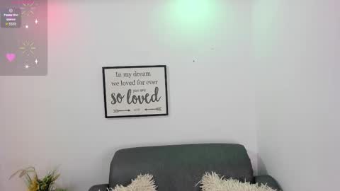 Snapshot of melan_owen chatting on 02.13.25 melan_owen online show from 02.13.25