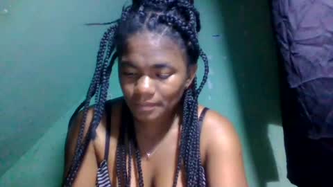 Snapshot of melancez chatting on 08.01.26 melancez online show from 08.01.26