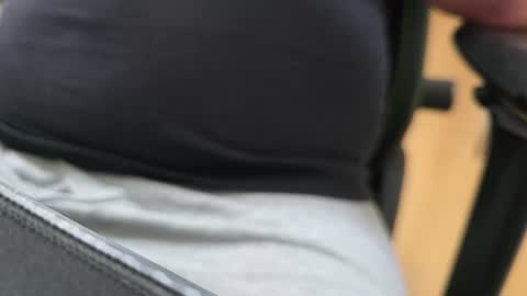 Snapshot of melandubai chatting on 07.19.26 MelanDubai online show from 07.19.26