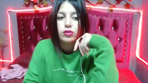 melani_cute01 online show from 02.05.25