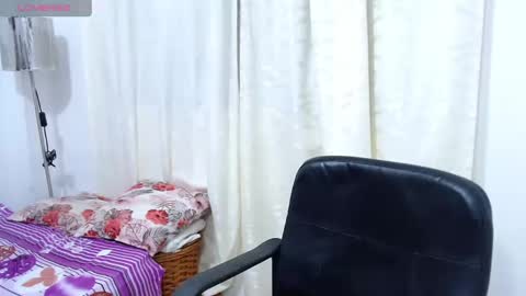 melani online show from 12.25.24