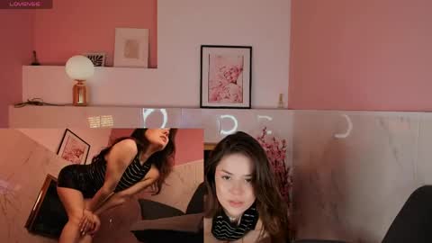 Snapshot of melanie__neal chatting on 05.02.26 melanie__neal online show from 05.02.26