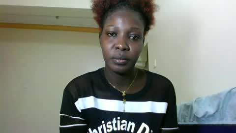 melanie_bae1 online show from 07.04.26