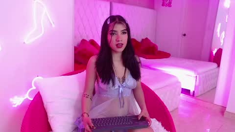 Melanie online show from 01.28.25