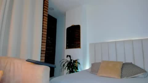 melanie_diaz online show from 02.20.26