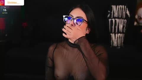Snapshot of melanie_nyx chatting on 05.18.26 Mel online show from 05.18.26
