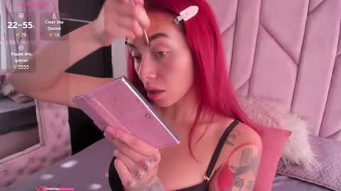 Melanie roux  online show from 11.08.25