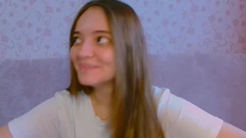 MelanieAlves online show from 09.21.25