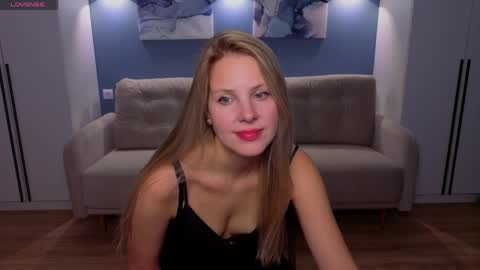 Snapshot of melaniebennett chatting on 04.30.26 Melanie Bennett online show from 04.30.26