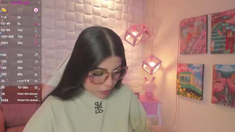 Snapshot of melaniegrayx chatting on 06.27.26 melaniegrayx online show from 06.27.26