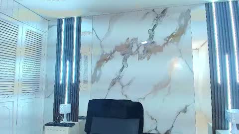 Snapshot of melaniepatton chatting on 12.03.25 Melanie online show from 12.03.25