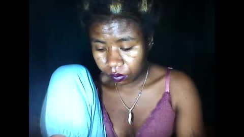 Snapshot of melanih chatting on 05.16.26 melanih online show from 05.16.26