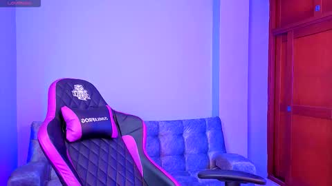 Snapshot of melanimorgan1 chatting on 01.10.26 melanimorgan1 online show from 01.10.26