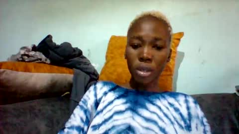 melaninndriping online show from 10.31.25