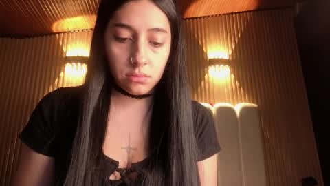 melanny_petite online show from 04.09.26