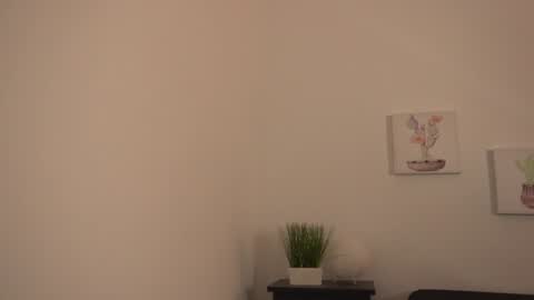 Snapshot of melany_riccii chatting on 12.05.24 melany online show from 12.05.24