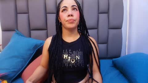 Snapshot of melany_roberts_ chatting on 05.27.26 Melany online show from 05.27.26
