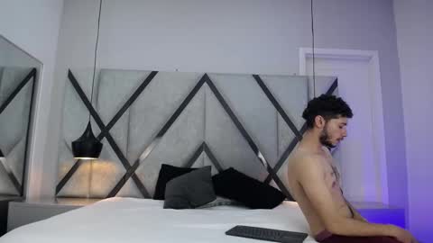 melanyandethan online show from 09.28.25