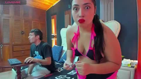 Snapshot of melanyandjecob chatting on 02.07.26 MelanyANDjacob online show from 02.07.26