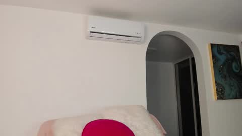 Mel Gomez online show from 12.13.24