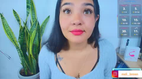    Independent model online show from 03.30.26