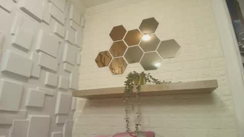 Melissa online show from 10.06.25