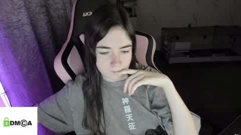 Snapshot of melisanilson chatting on 12.15.24 melisanilson online show from 12.15.24