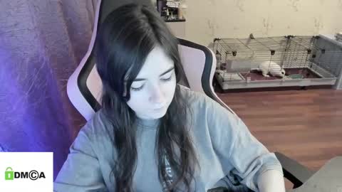 Snapshot of melisanilson chatting on 12.19.24 melisanilson online show from 12.19.24