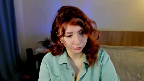 Snapshot of melissa_adamss chatting on 11.25.25 Melissa online show from 11.25.25