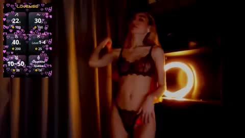 Melissa - Your Dream Girl  online show from 03.15.26