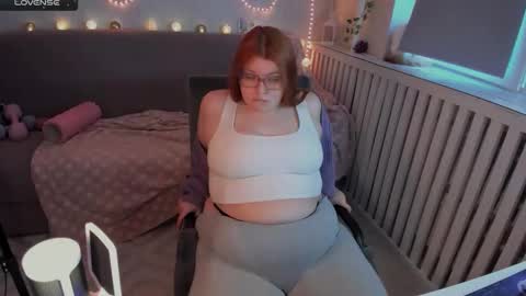 Snapshot of melissa_purr chatting on 11.17.25 melissa_purr online show from 11.17.25