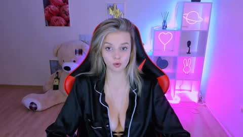 Melissa online show from 01.24.25