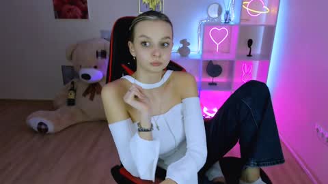 Melissa online show from 01.27.25