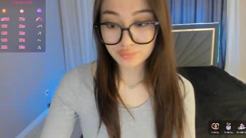 Snapshot of melissa_yamazaki chatting on 03.06.25 Lisaa online show from 03.06.25