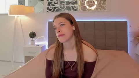 Snapshot of melissacrayzy chatting on 06.12.26 MelissaCrayzy online show from 06.12.26