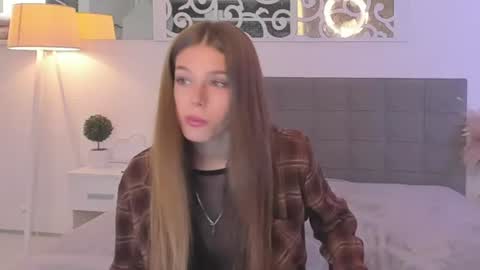 Snapshot of melissacrayzy chatting on 07.11.26 MelissaCrayzy online show from 07.11.26