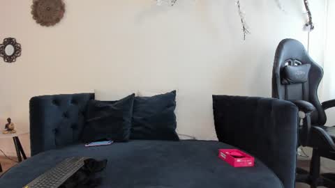 Snapshot of melissahill__ chatting on 06.30.26 Meli online show from 06.30.26