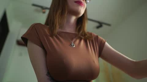 Snapshot of melissajones3 chatting on 03.05.25 melissajones3 online show from 03.05.25