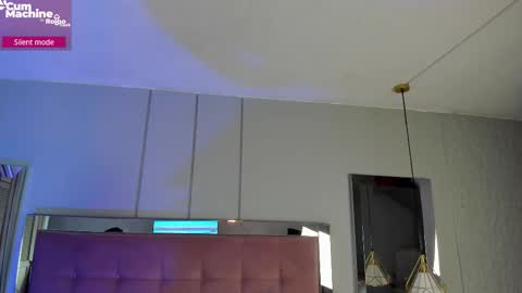 M E L I S S A  online show from 12.19.25