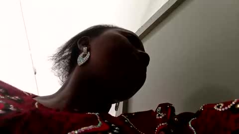 melissaknowles46 online show from 11.30.25