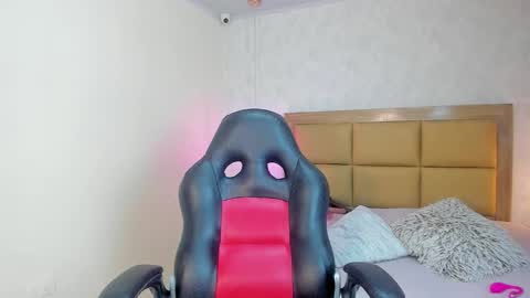    online show from 02.26.26