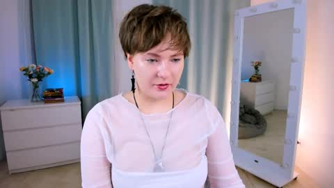 Snapshot of melittastorrie chatting on 05.17.26 Melitta online show from 05.17.26